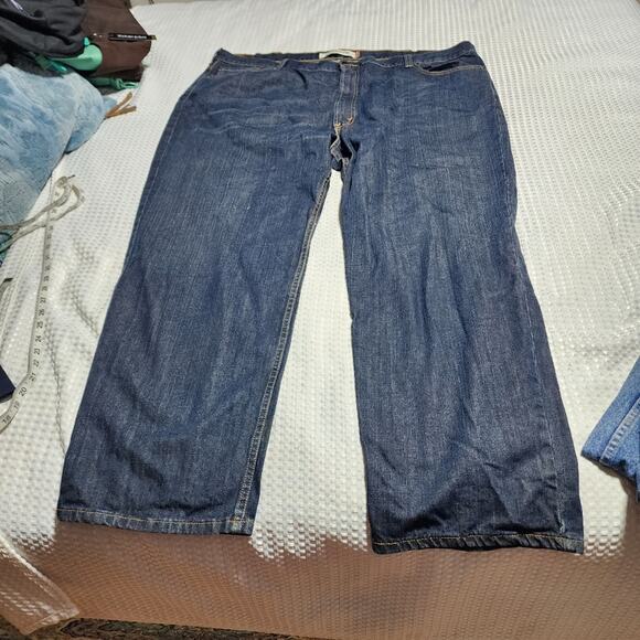 Levi's Other - LEVIS EUC MENS SZ 48 x 30. 550  DENIM RELAXED FIT JEANS